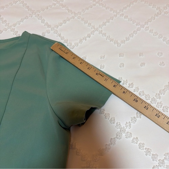 Mandala Women's Mint Green Scrub Set- M - Picture 5 of 13